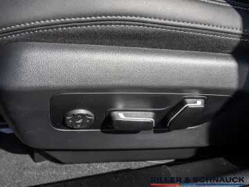 BMW 520d xDrive STANDHZ SITZBELÜFTUNG LED PANO 360