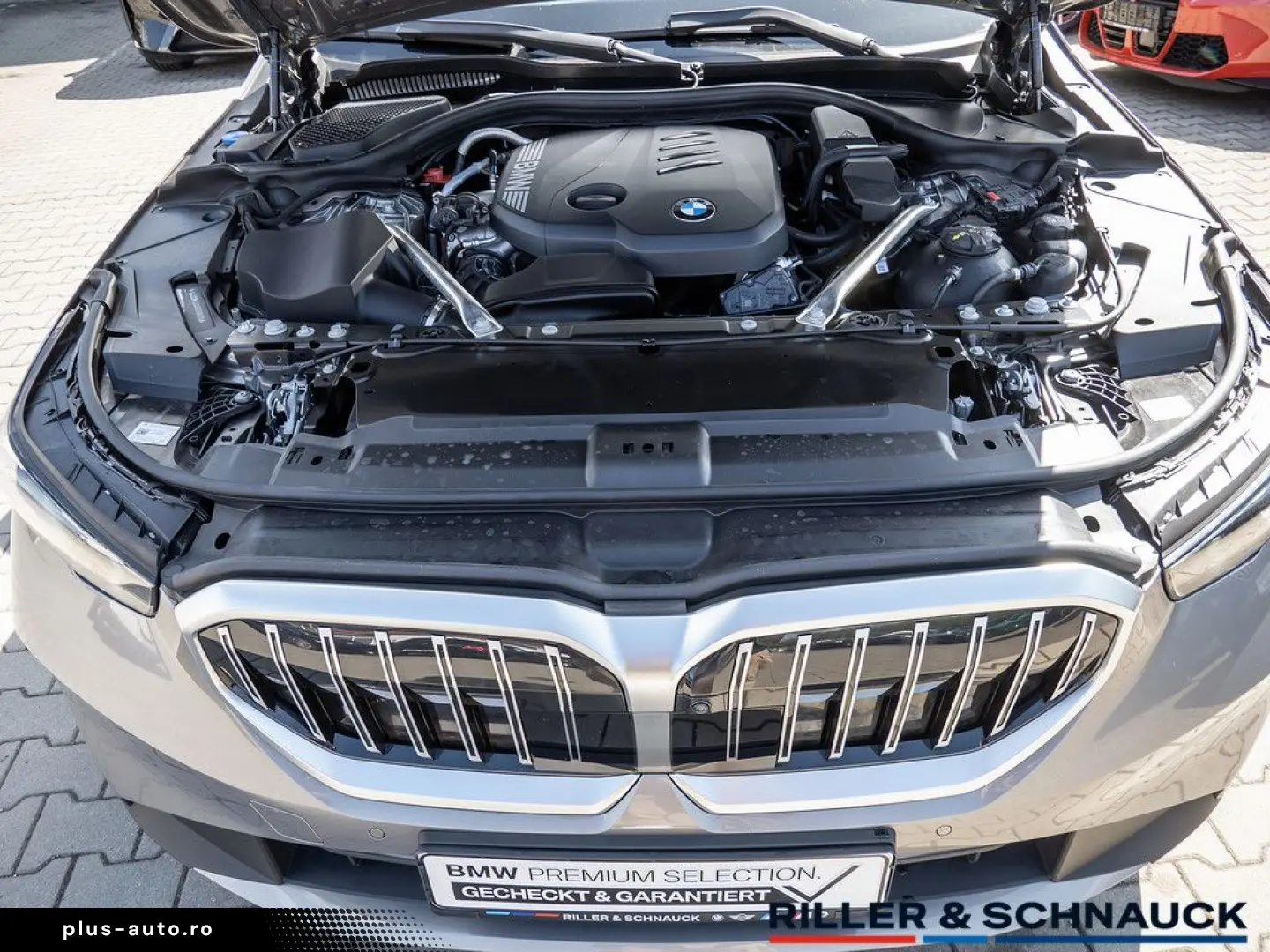 BMW 520d xDrive STANDHZ SITZBELÜFTUNG LED PANO 360