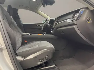Volvo XC60 B4 (Diesel) Momentum Pro AUT