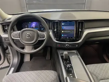 Volvo XC60 B4 (Diesel) Momentum Pro AUT