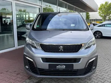 PEUGEOT Traveller Business L3 9-Sitze Head-up