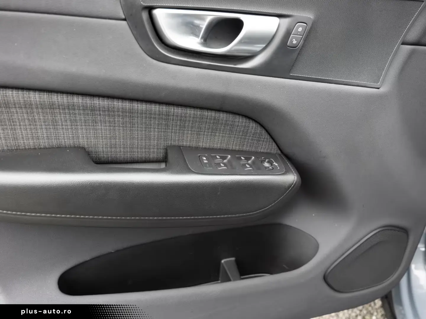 Volvo XC60 B4 Core aus 1.Hand KAMERA NAVI