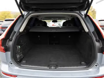 Volvo XC60 B4 Core aus 1.Hand KAMERA NAVI