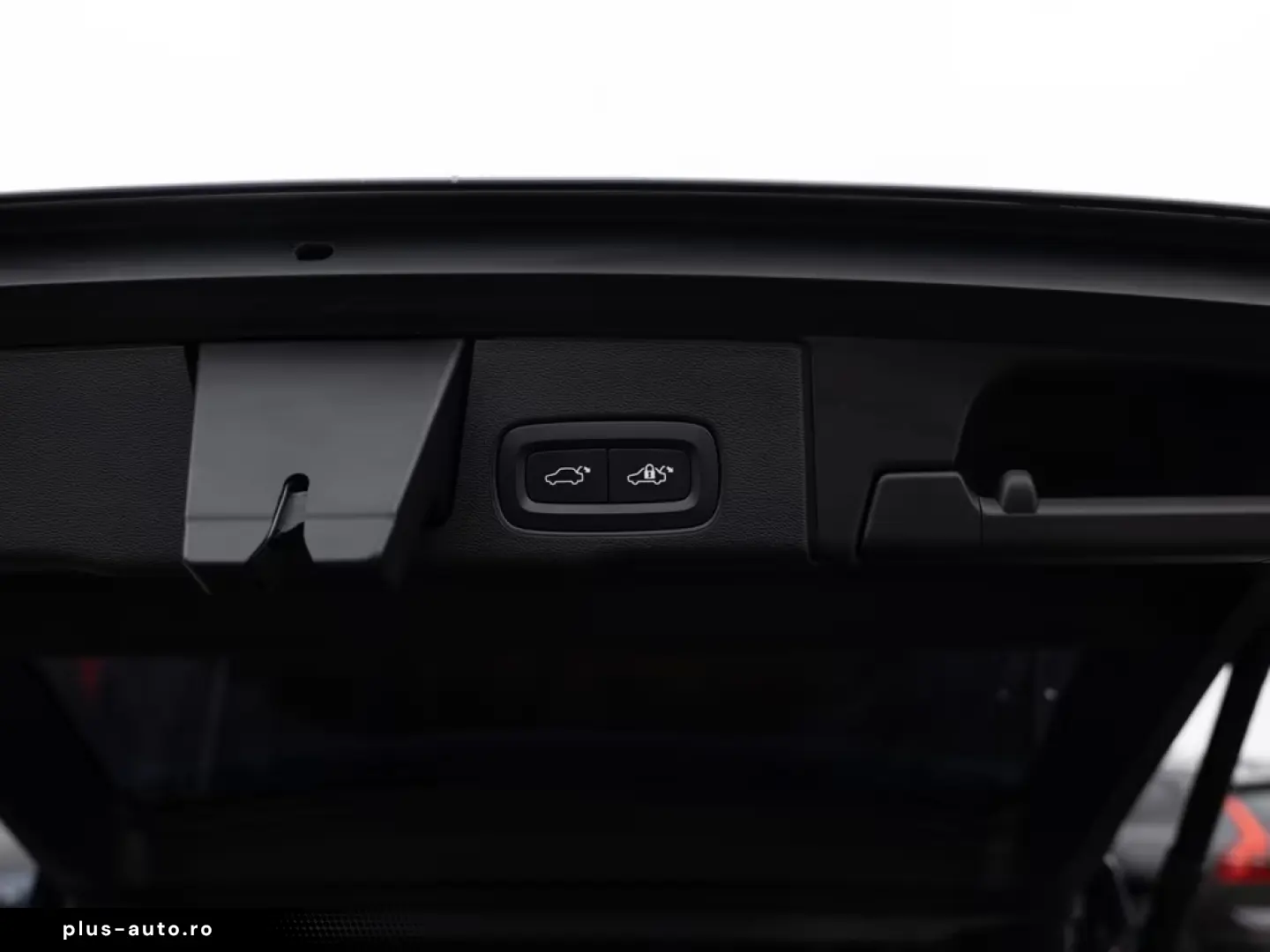 Volvo XC60 B4 Core aus 1.Hand KAMERA NAVI