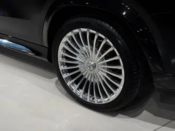 MERCEDES-BENZ Mercedes-Maybach GLS 600 E-ABC FIRST-CLASS