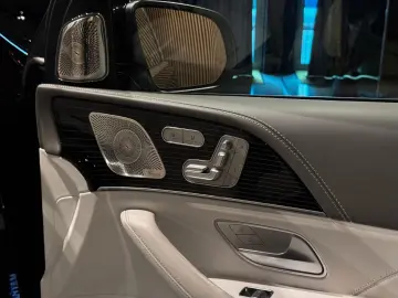 MERCEDES-BENZ Mercedes-Maybach GLS 600 E-ABC FIRST-CLASS