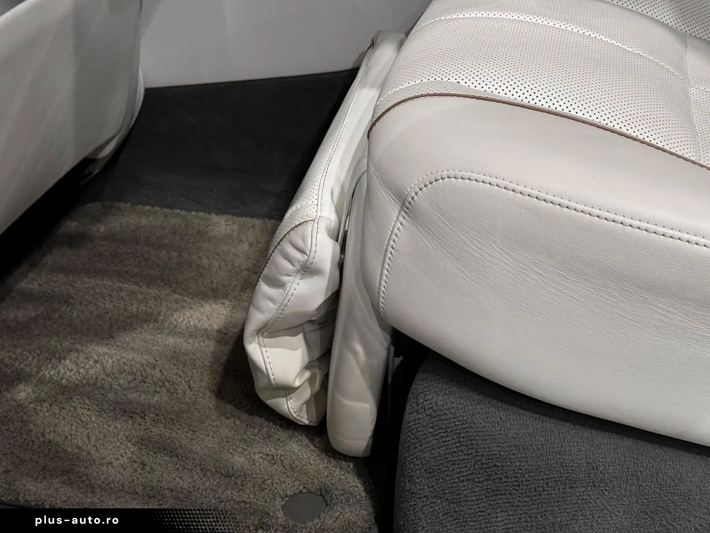 MERCEDES-BENZ Mercedes-Maybach GLS 600 E-ABC FIRST-CLASS
