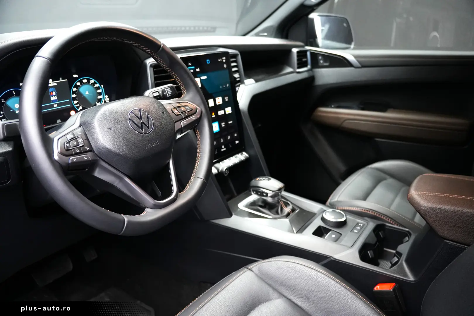 VOLKSWAGEN AMAROK 3.0d AT