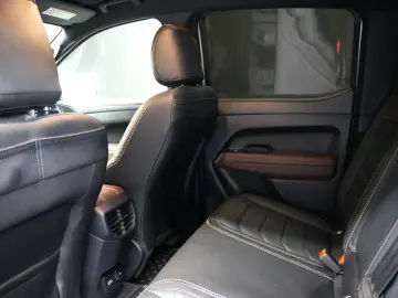 VOLKSWAGEN AMAROK 3.0d AT