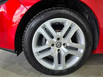 RENAULT CLIO 0.9 TCe 75CP Life