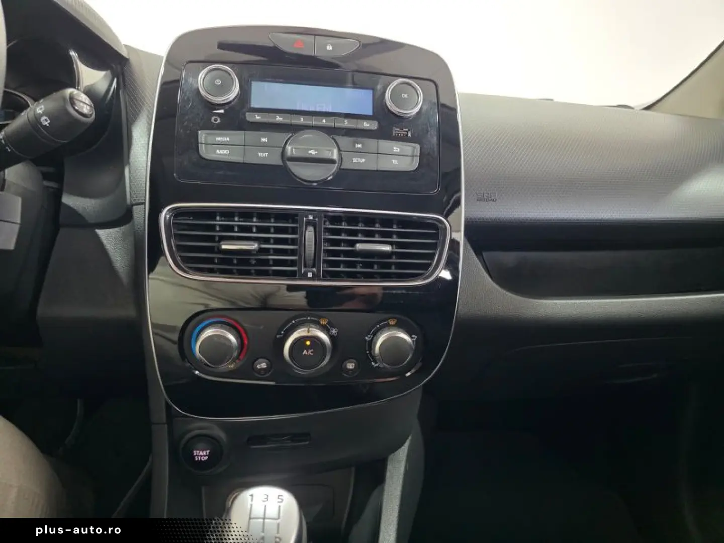 RENAULT CLIO 0.9 TCe 75CP Life