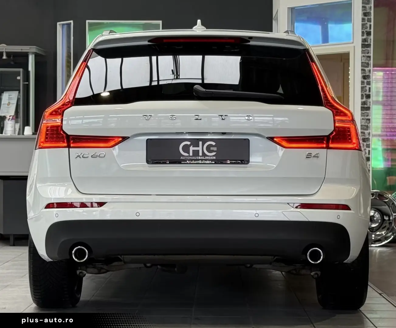 Volvo XC60 Momentum Pro H&K KAMERA NAVI