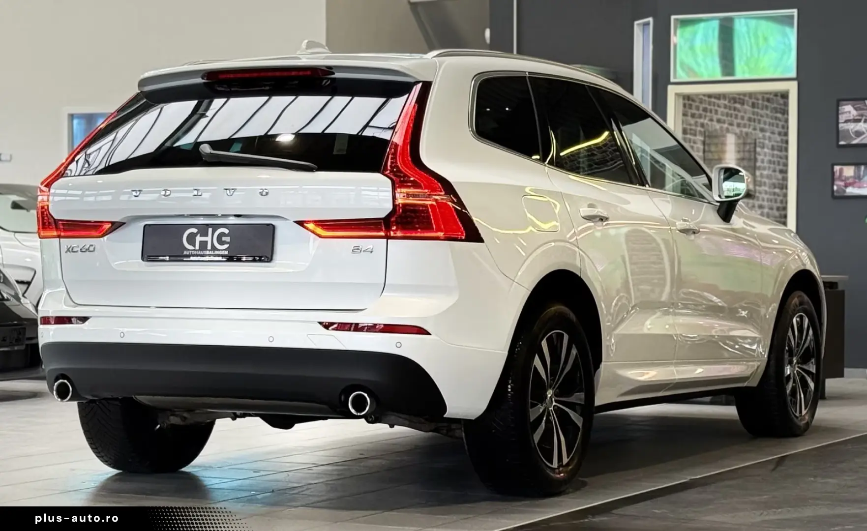 Volvo XC60 Momentum Pro H&K KAMERA NAVI
