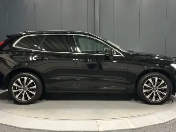 Volvo XC60 Core  19Zoll AHK Winter-Paket