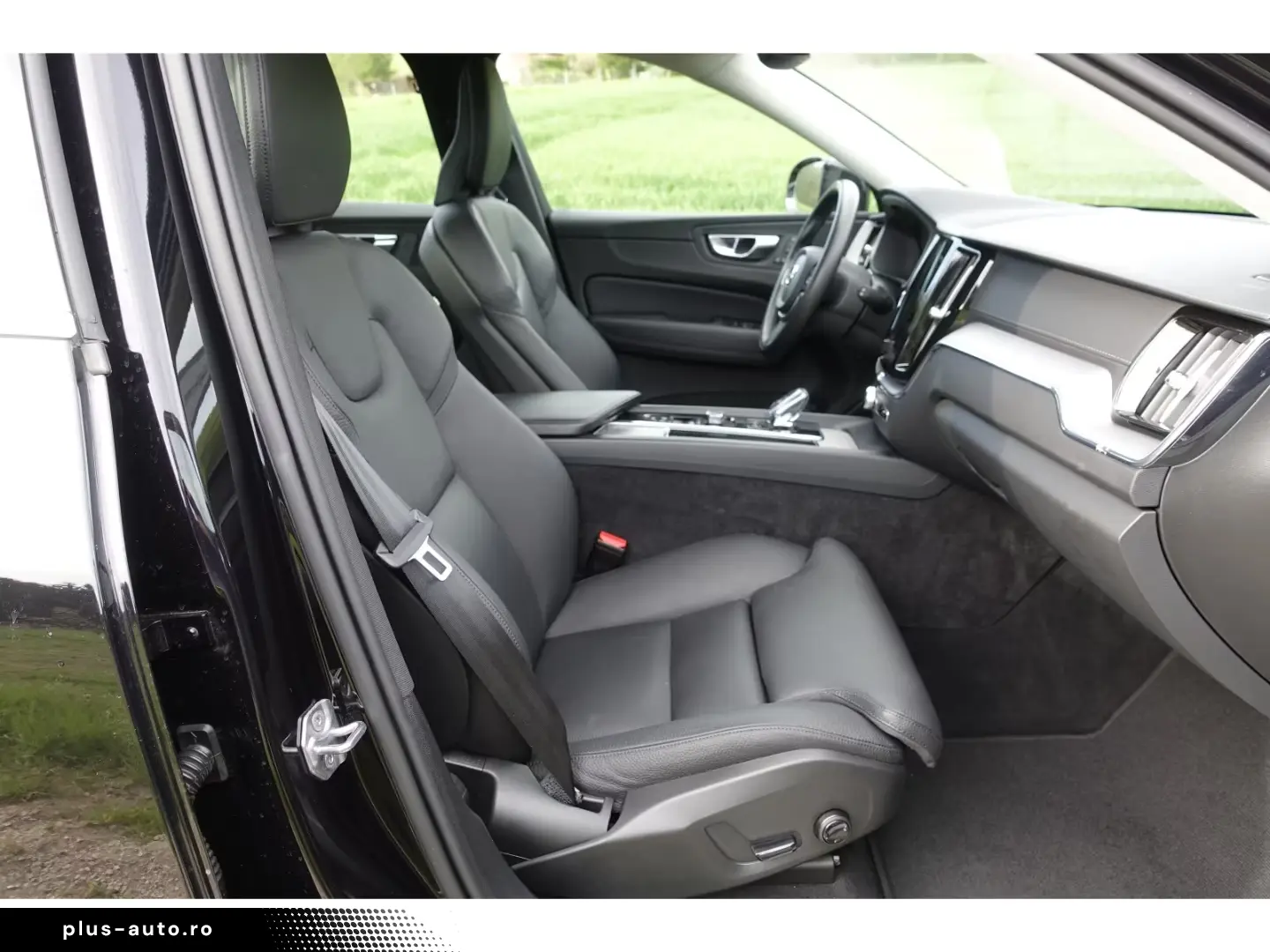Volvo XC60 B4 AWD Inscription PDC RFK V-LED