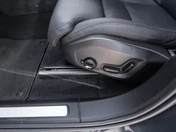 Volvo XC60 B4 2WD Inscription 2WD LED Kamera