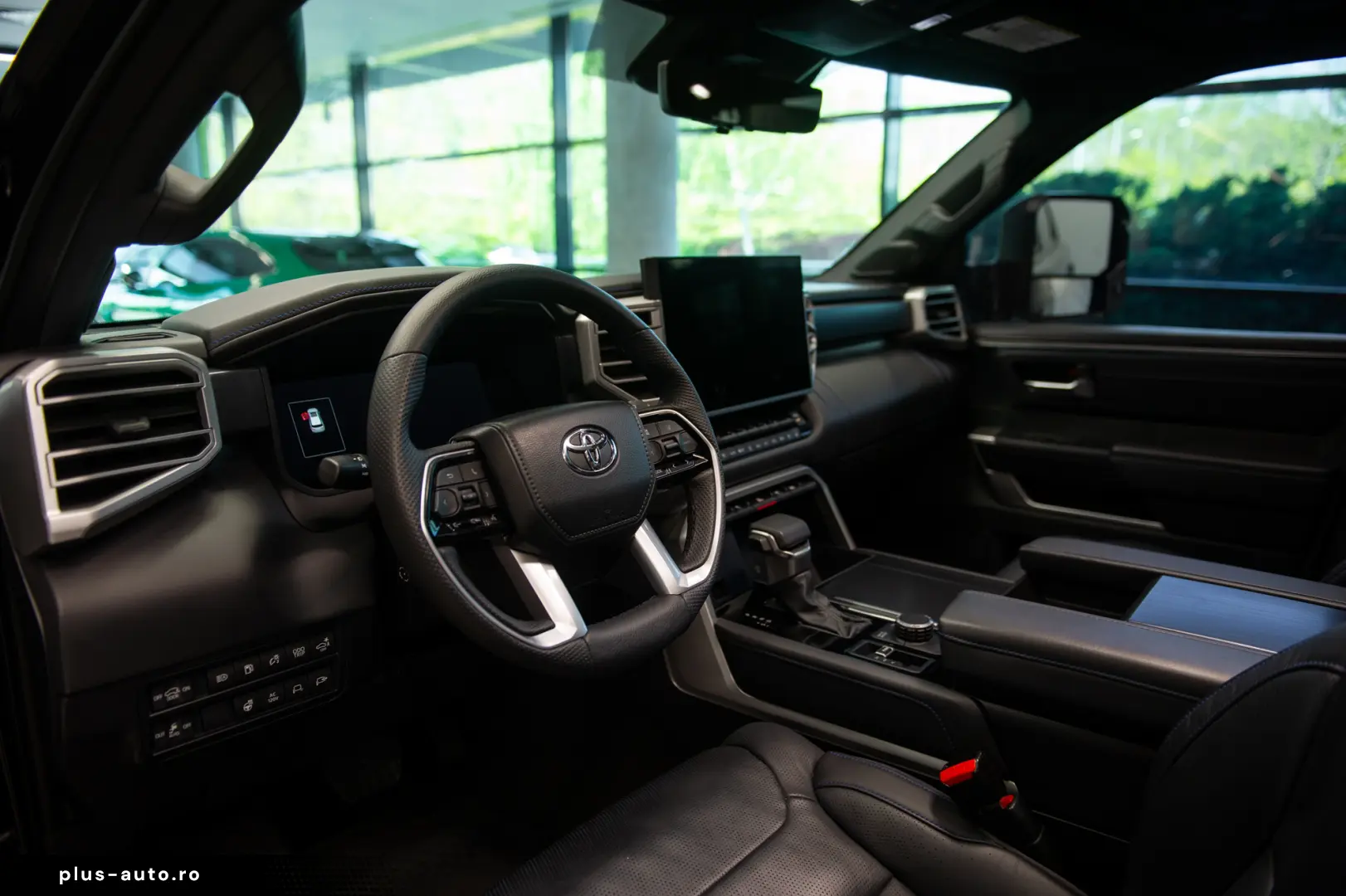 Toyota Sequoia Platinum 3.5 V6 i-FORCE MAX Hybrid 4WD ECT-i
