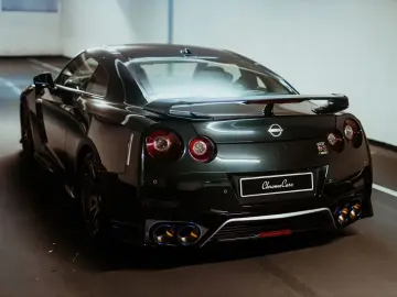 Nissan GT-R T-SPEC 1 of 1 EU-SPEC Midnight Purple
