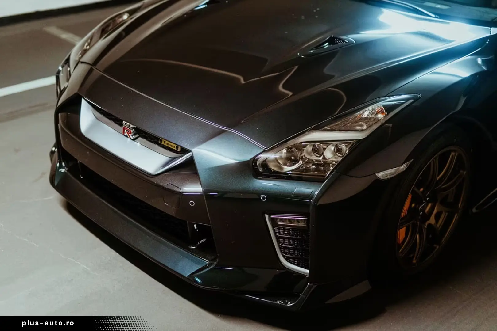 Nissan GT-R T-SPEC 1 of 1 EU-SPEC Midnight Purple