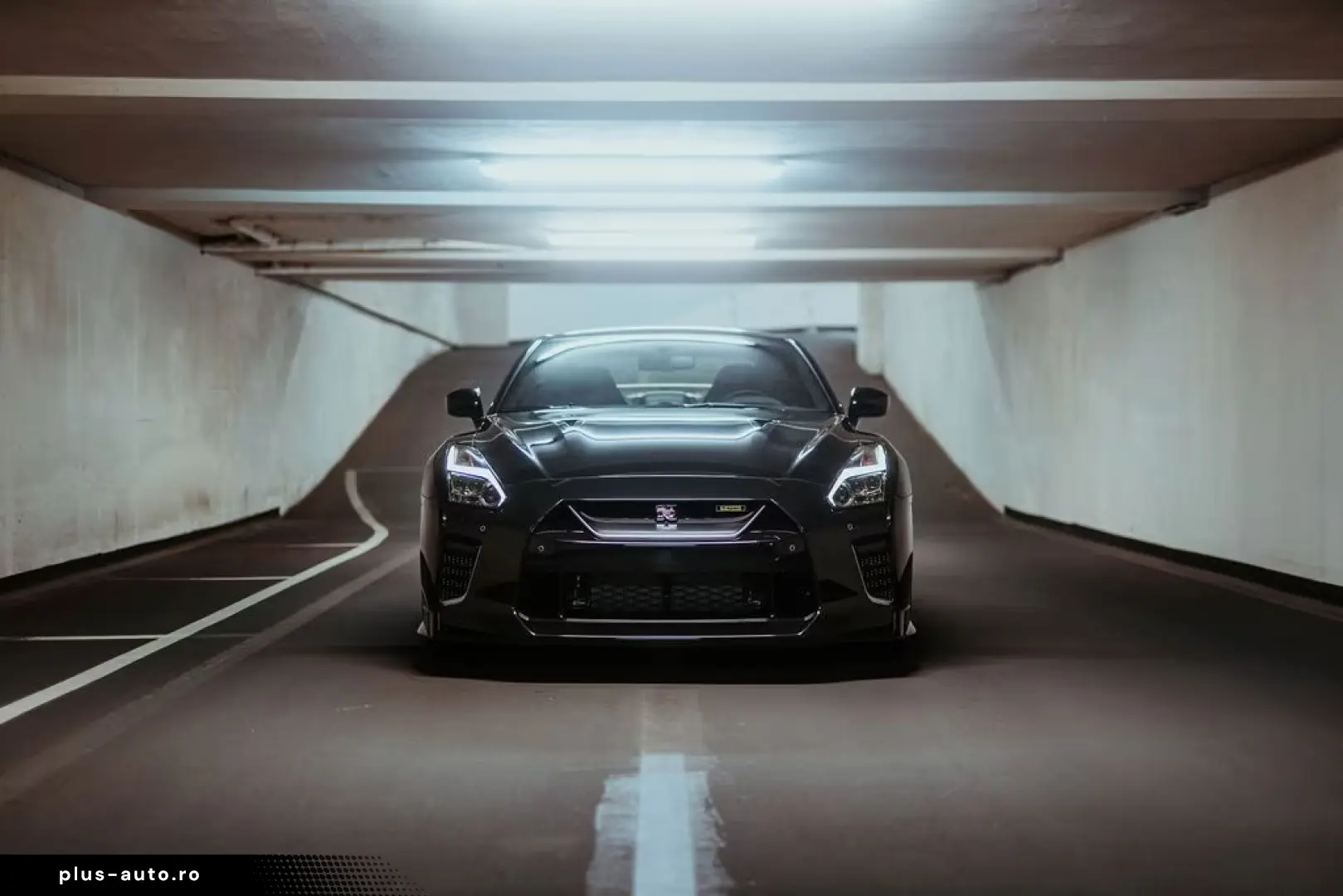 Nissan GT-R T-SPEC 1 of 1 EU-SPEC Midnight Purple