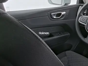 Volvo XC60 B4 B Core ACC Stdhzg RFK LED LHZ
