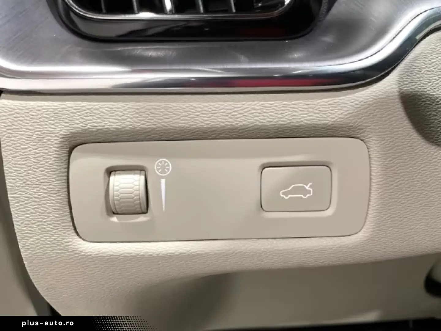 Volvo XC60 B4 Diesel Momentum Pro Automatik