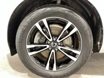 Volvo XC60 B4 Diesel Momentum Pro Automatik