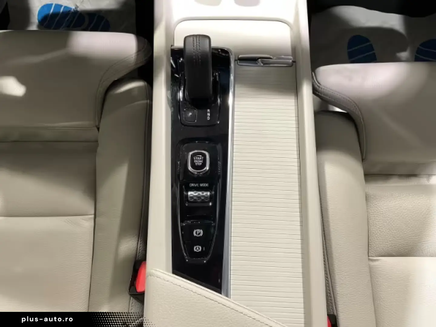 Volvo XC60 B4 Diesel Momentum Pro Automatik