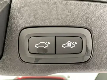 Volvo XC60 B4 Diesel Momentum Pro Automatik