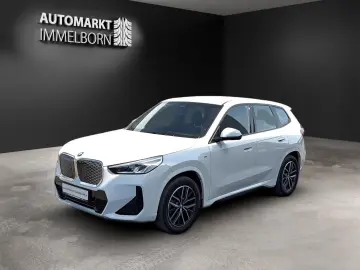 BMW iX1 30 xDrive M Sport LED Navi  Alcantara 18 DAB