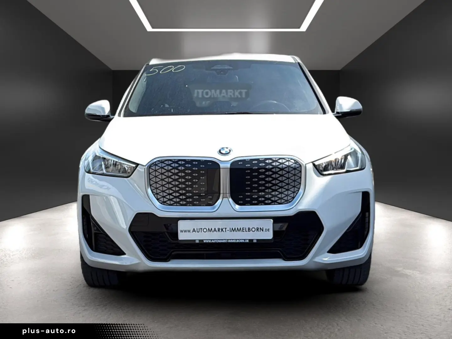 BMW iX1 30 xDrive M Sport LED Navi  Alcantara 18 DAB