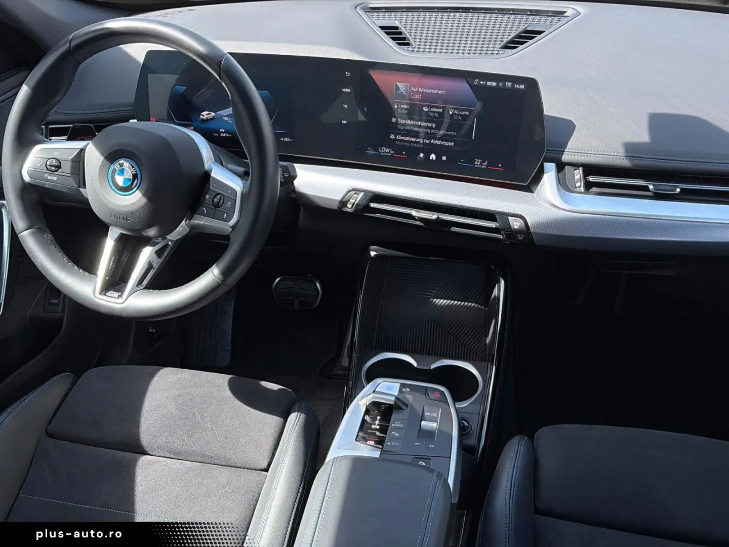 BMW iX1 30 xDrive M Sport LED Navi  Alcantara 18 DAB