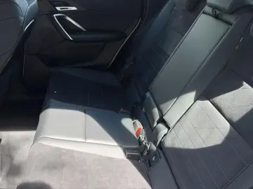 BMW iX1 30 xDrive M Sport LED Navi  Alcantara 18 DAB