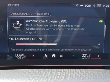 BMW iX1 30 xDrive M Sport LED Navi  Alcantara 18 DAB