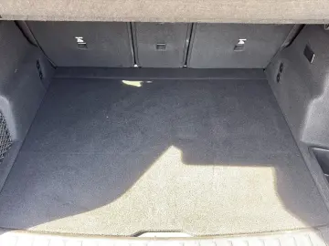 BMW iX1 30 xDrive M Sport LED Navi  Alcantara 18 DAB