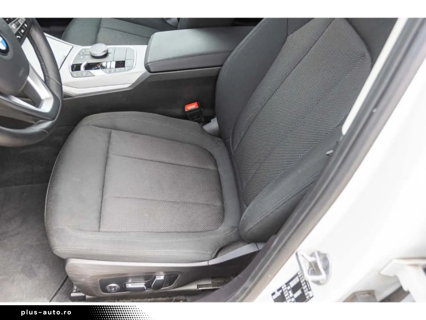 BMW 320 d Navi DAB HUD LED RFK e-Sitze PDCv h  Temp