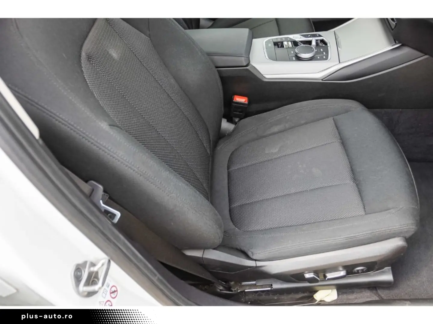BMW 320 d Navi DAB HUD LED RFK e-Sitze PDCv h  Temp