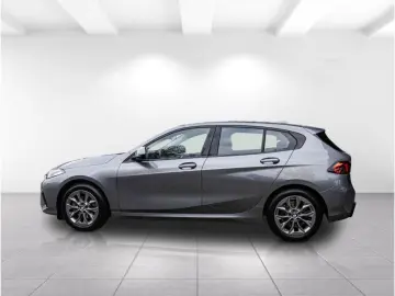 BMW 120  Navi DAB LED Temp SHZ Rückfahrkamera PDCv h