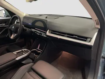 BMW X2 sDrive18d AHK Driv.Assist  LiveCockpitProf