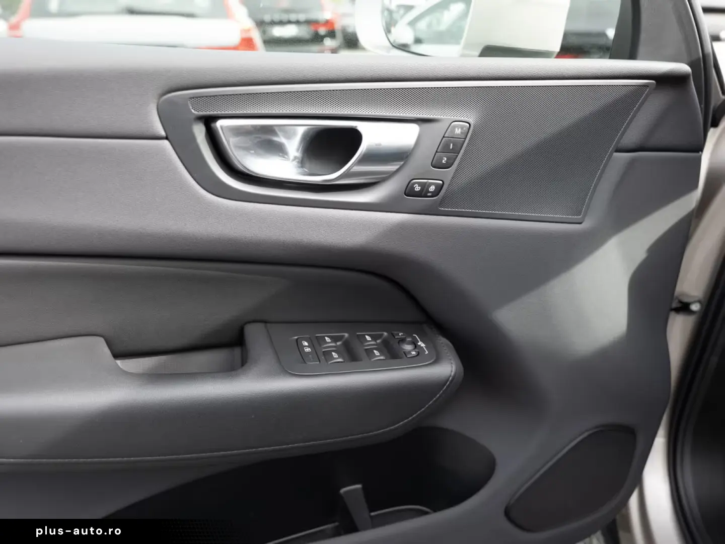 Volvo XC60 B4 Core SHZ LEDER KAMERA NAVI