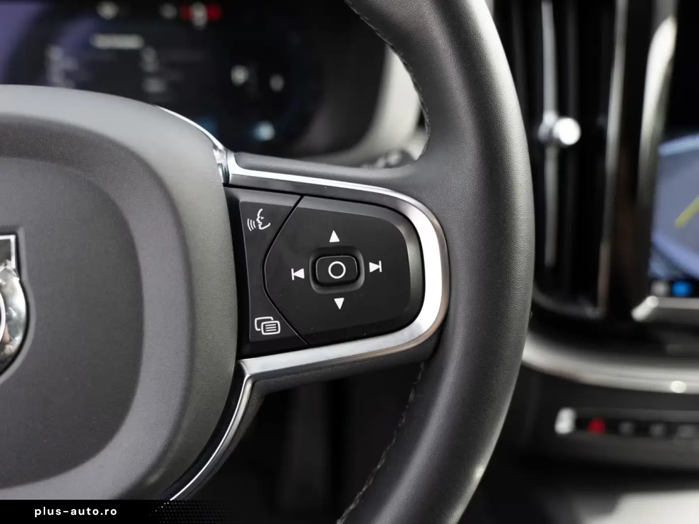 Volvo XC60 B4 Core SHZ LEDER KAMERA NAVI
