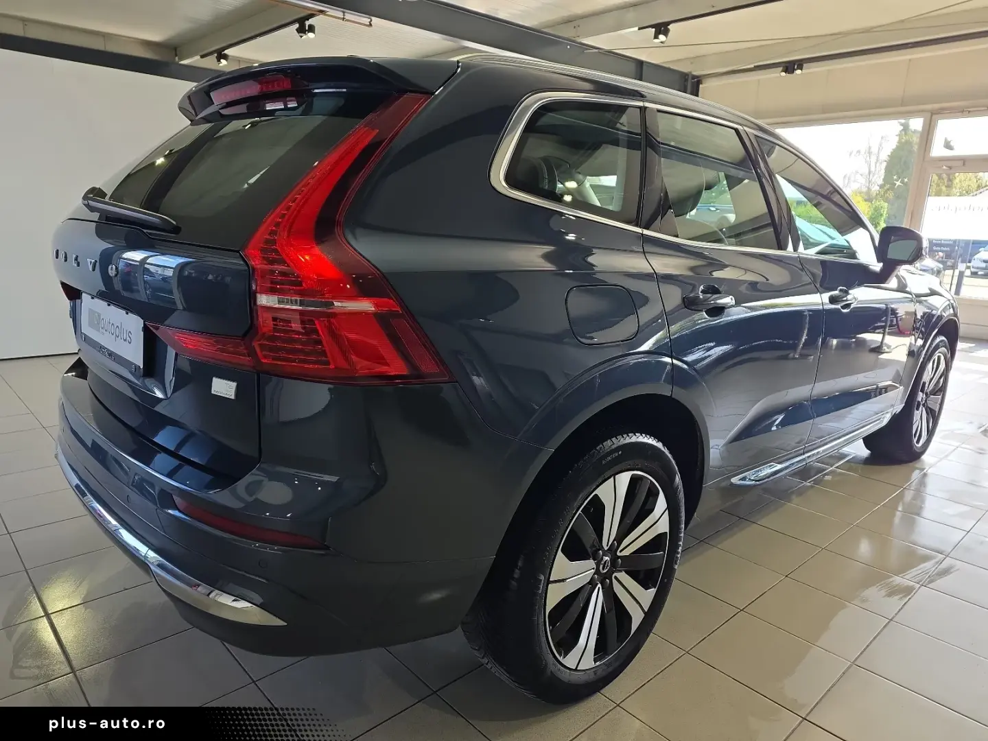 Volvo XC60 T6 Essential Recharge AWD Kamera