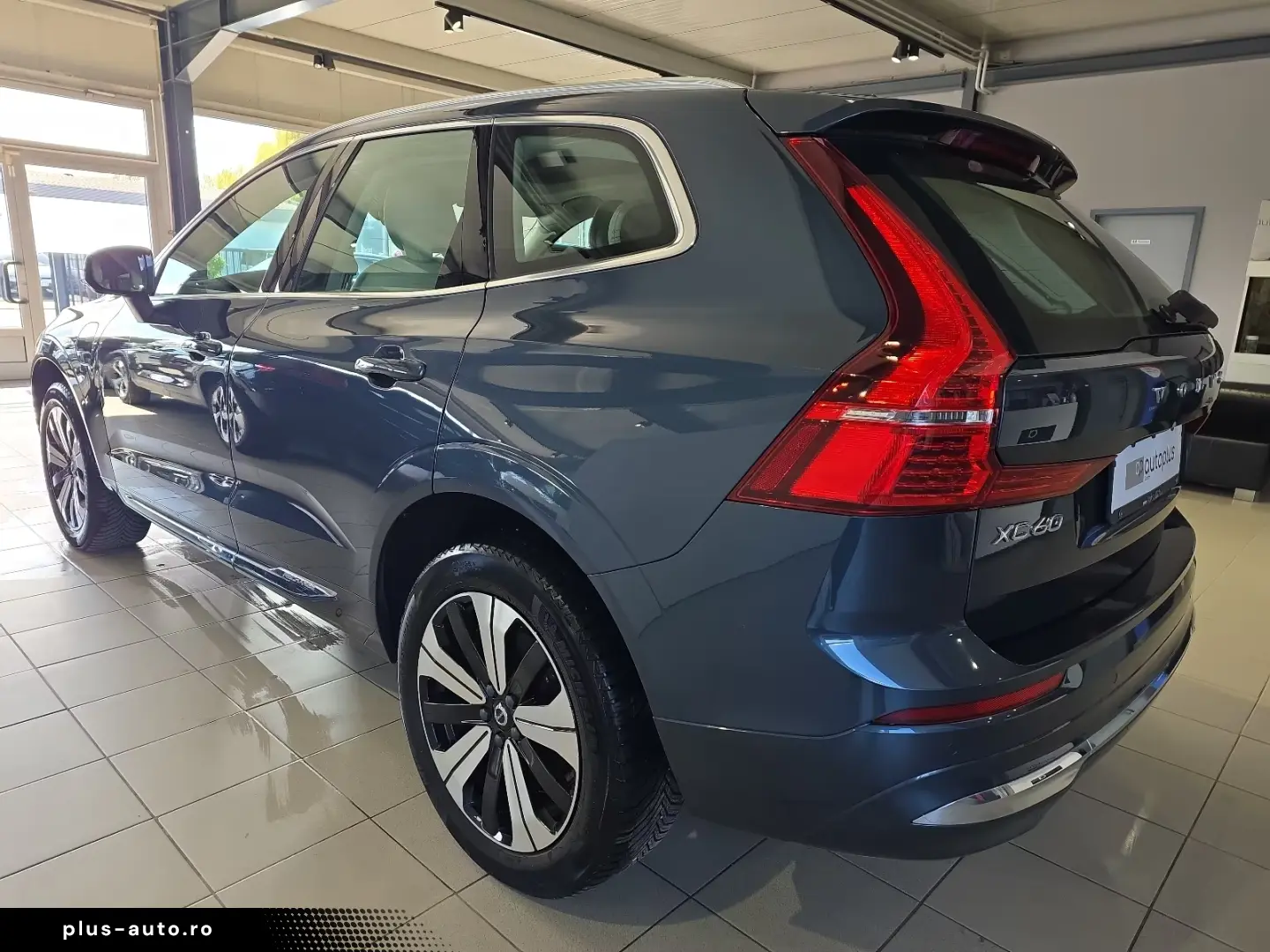 Volvo XC60 T6 Essential Recharge AWD Kamera