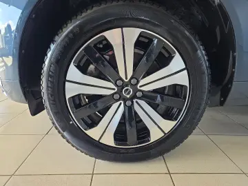 Volvo XC60 T6 Essential Recharge AWD Kamera