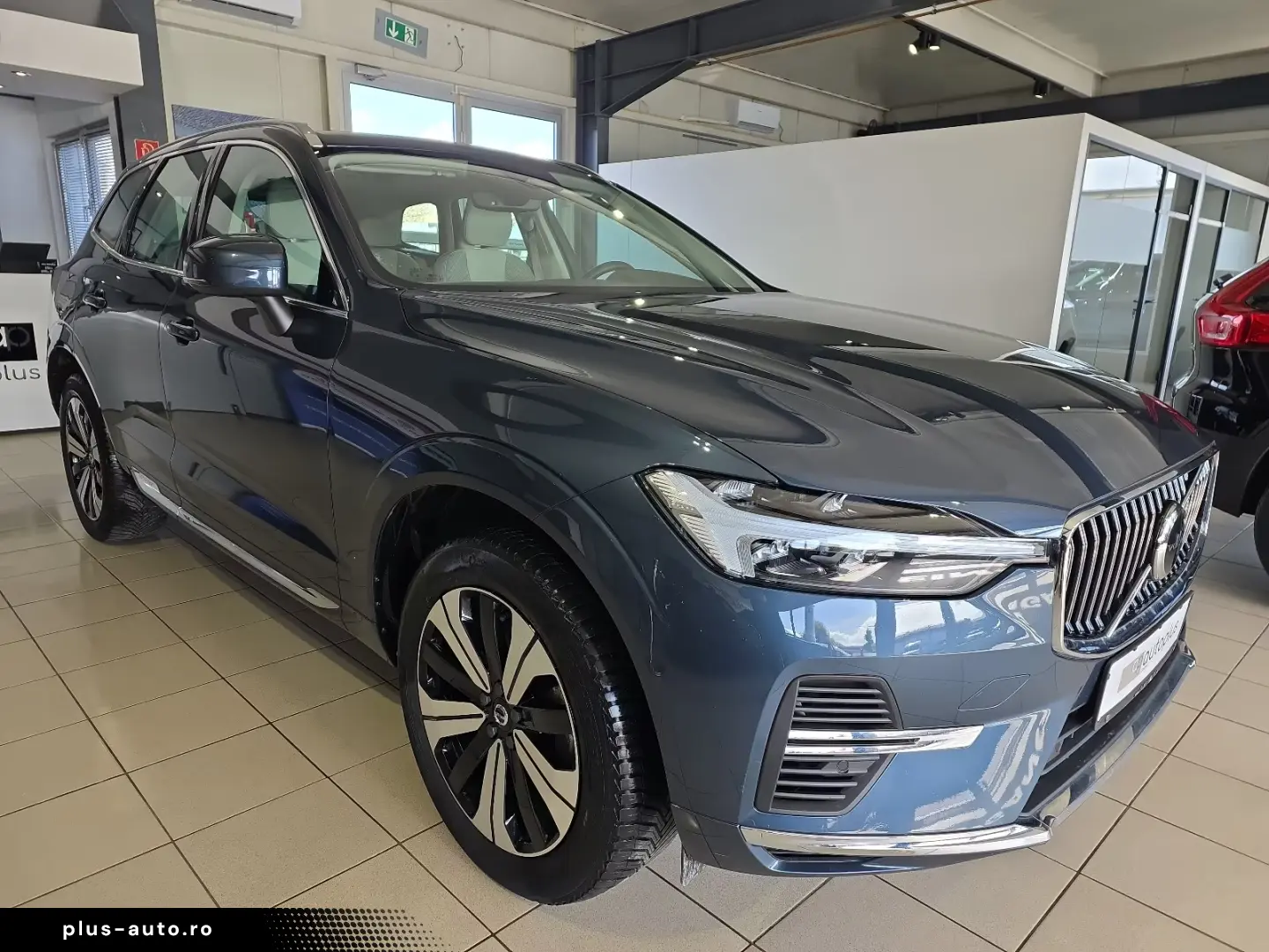Volvo XC60 T6 Essential Recharge AWD Kamera