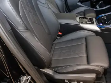 BMW X3 M50i AHK Panorama Navi