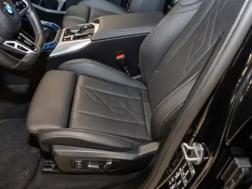 BMW X3 M50i AHK Panorama Navi