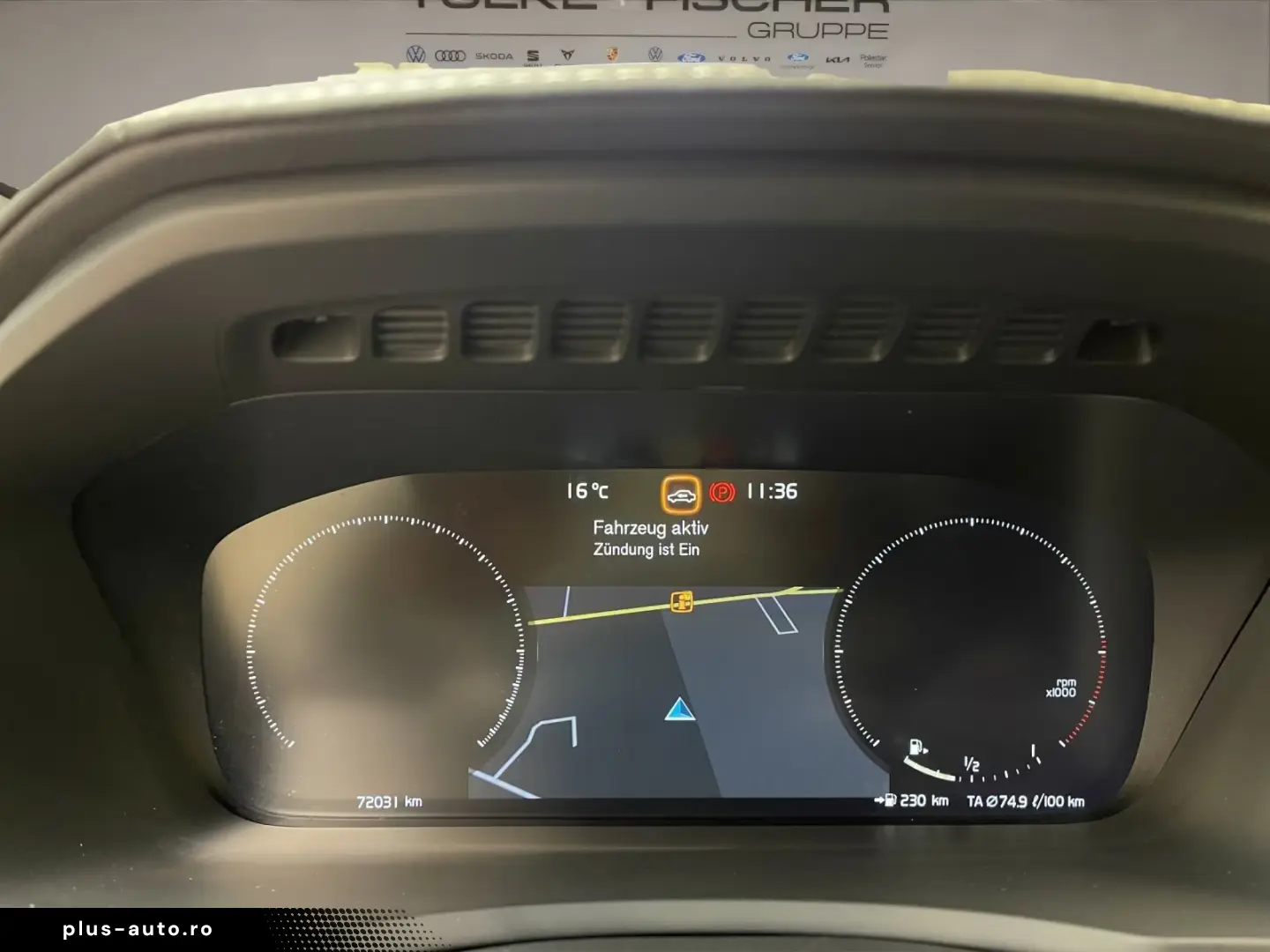 Volvo XC90 B5 (Diesel)- R Design ACC AHK AUT