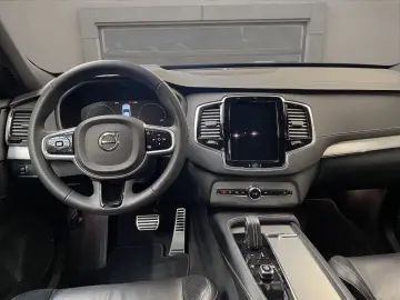 Volvo XC90 B5 (Diesel)- R Design ACC AHK AUT