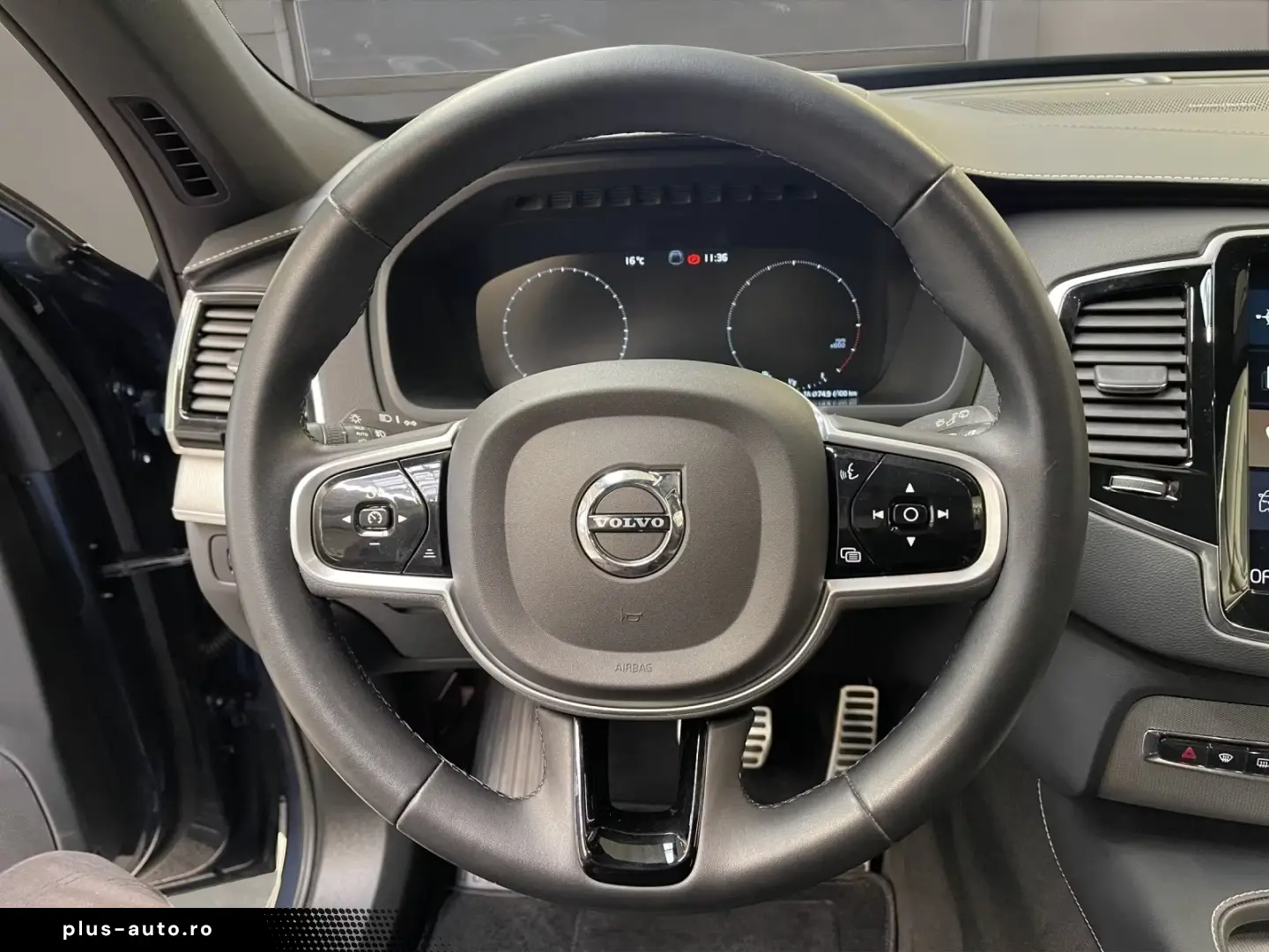 Volvo XC90 B5 (Diesel)- R Design ACC AHK AUT